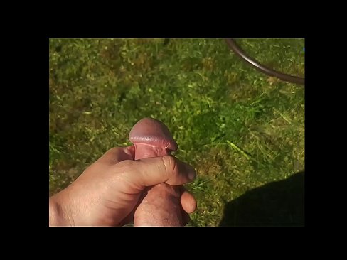 ❤️ Hottie se deja follar el coño rosa y se corre con un chorro en un jardín de verano Video de porno en es.passiveincome1.ru ❌️